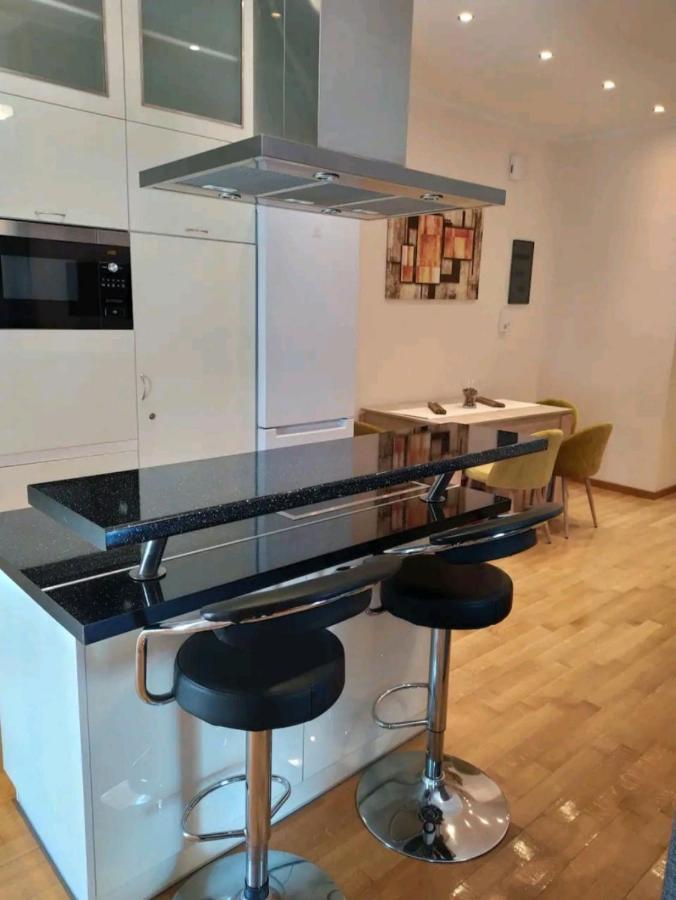 Stylish -Modern Apartment Heart Of Marousi Афины Экстерьер фото