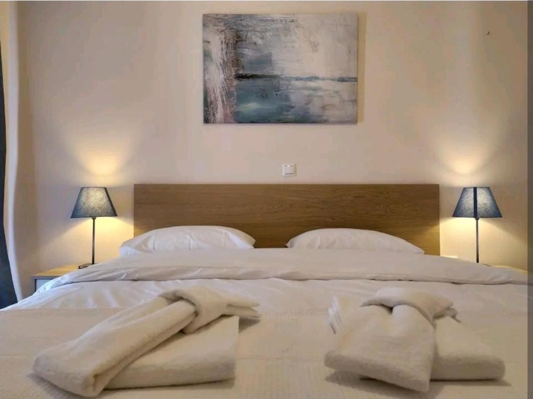 Stylish -Modern Apartment Heart Of Marousi Афины Экстерьер фото