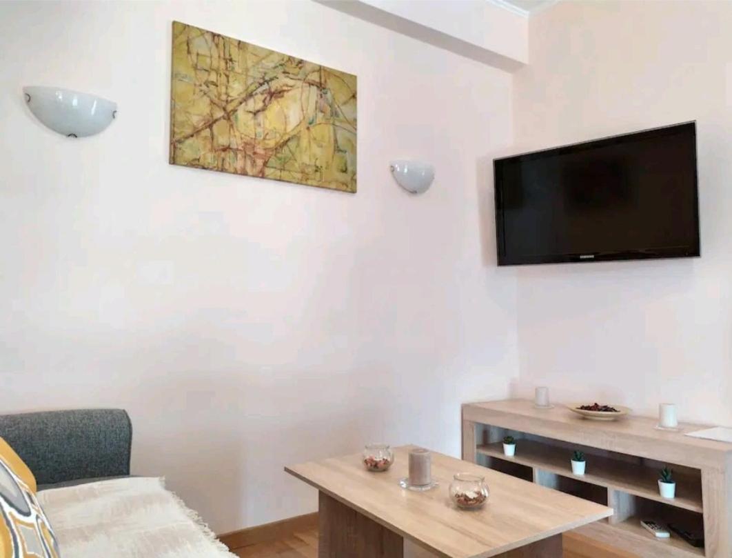Stylish -Modern Apartment Heart Of Marousi Афины Экстерьер фото