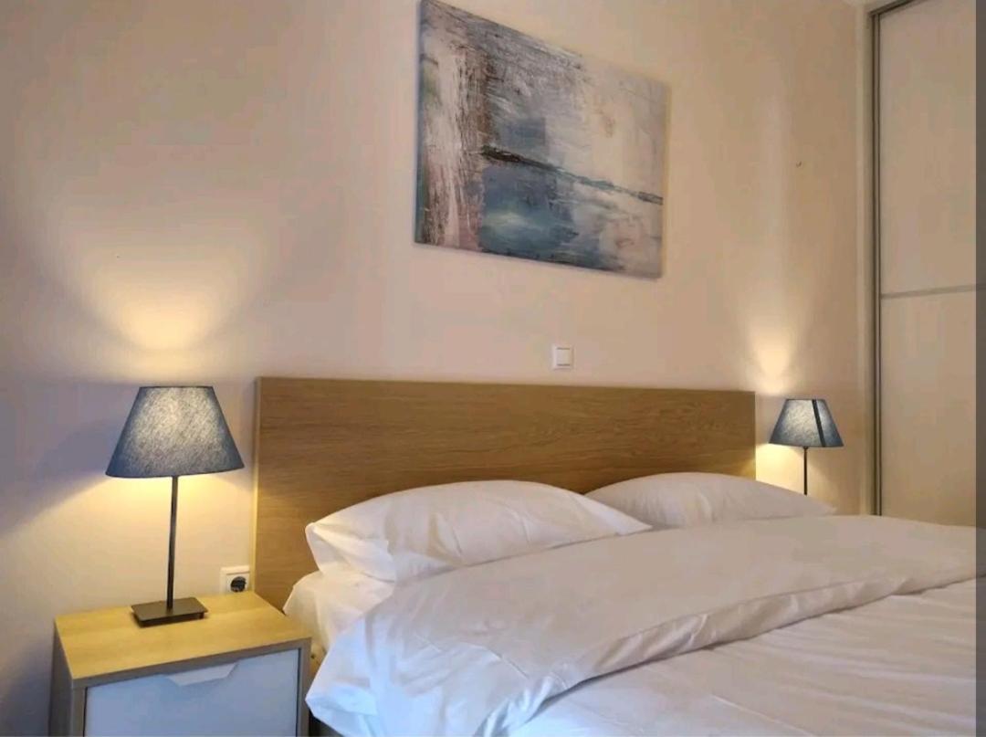 Stylish -Modern Apartment Heart Of Marousi Афины Экстерьер фото